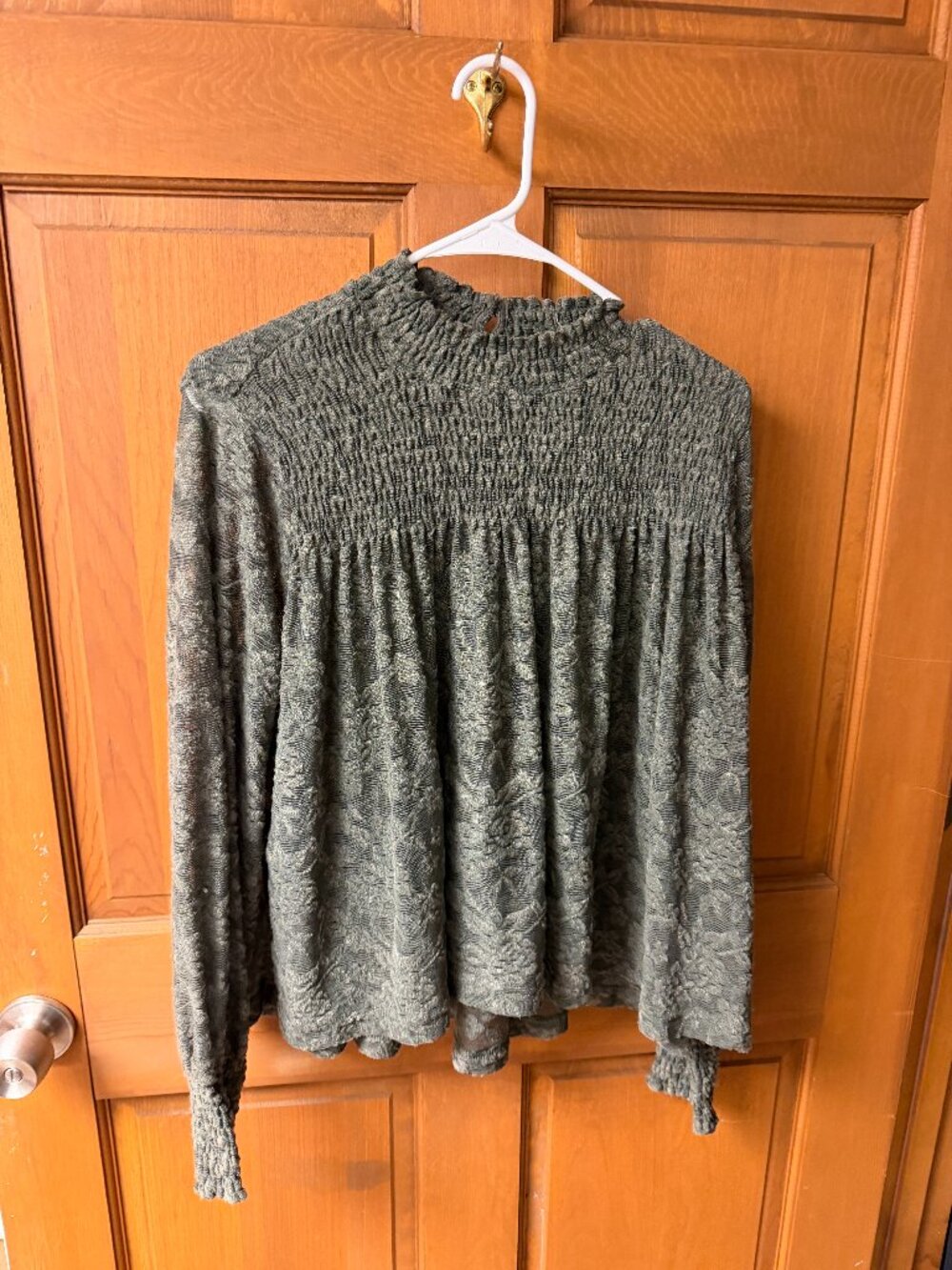 Anthropologie Deletta Women's Green Mock Neck Blouse Top Size M In Great Shape!!
